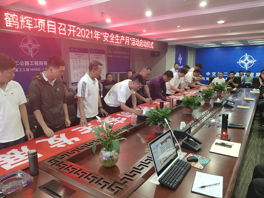 2cb26c4bf84aae679dec8a563b63f48_副本.jpg